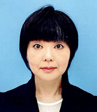 井上 華子